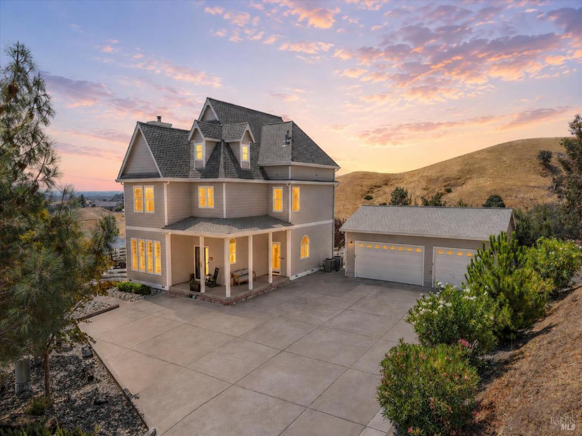 MLS #326064881 image #0