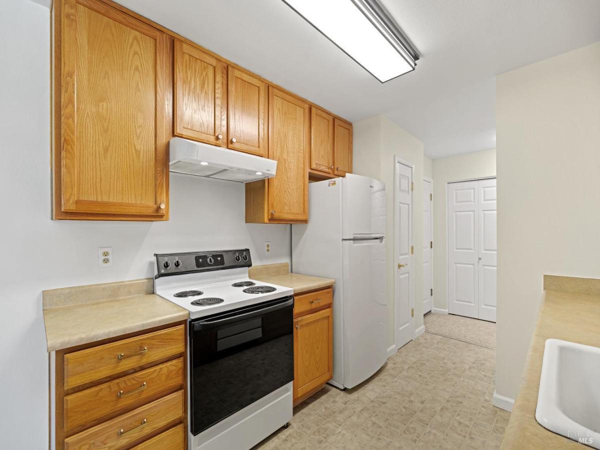 MLS #326066047 image #0