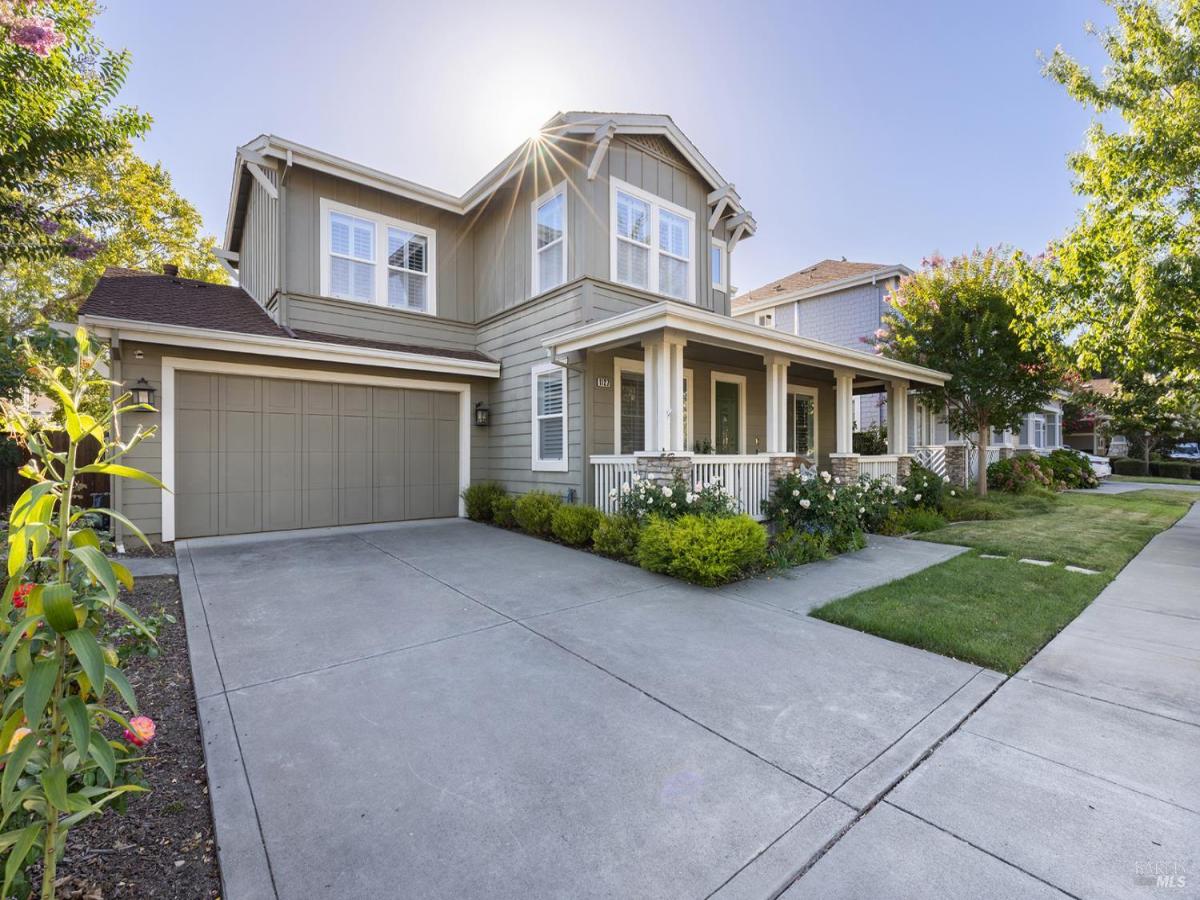 MLS #326066338 image #0