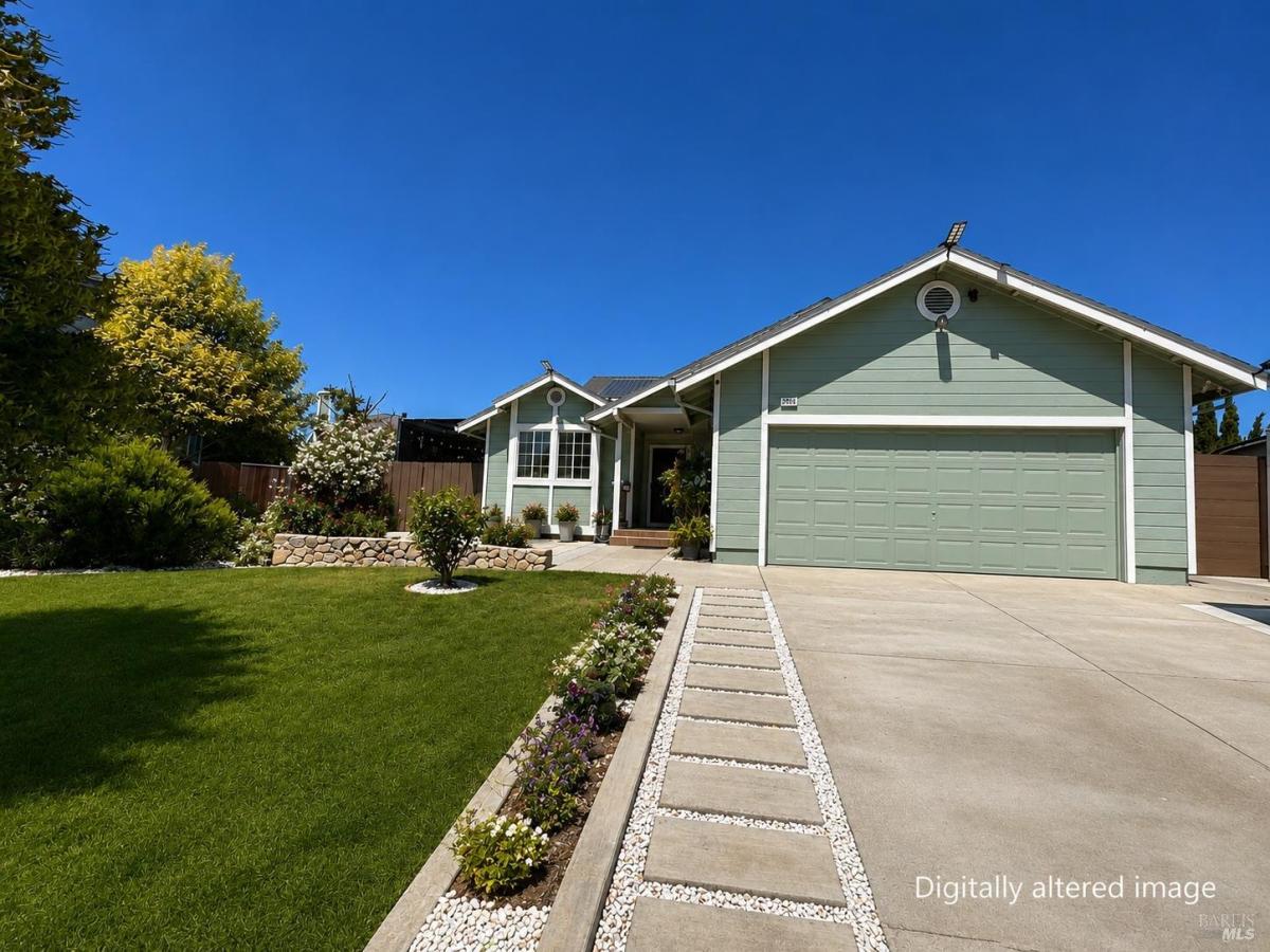MLS #326066608 image #0