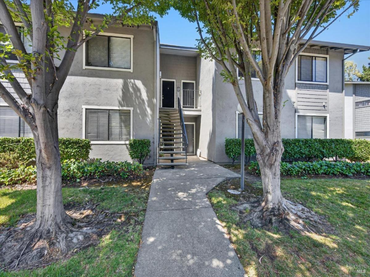 MLS #326067236 image #0