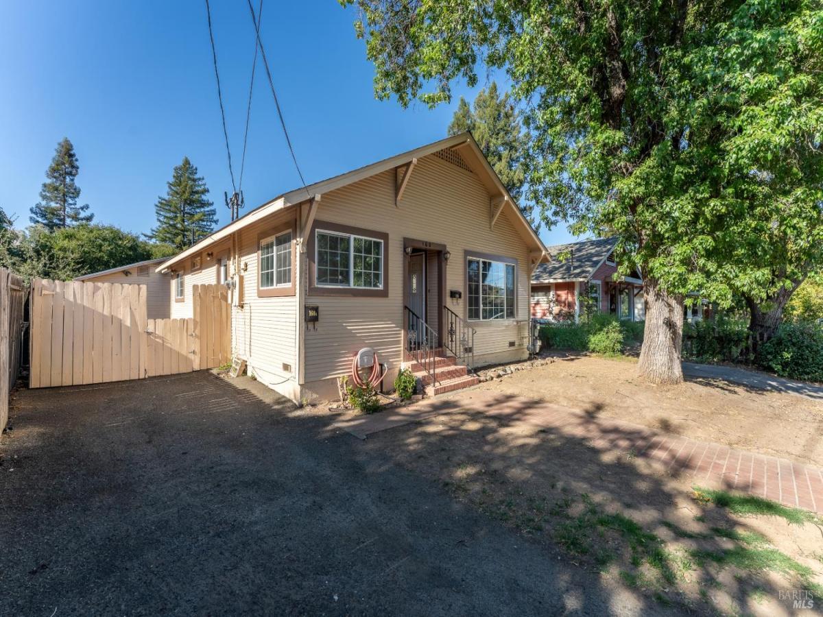 MLS #326067416 image #0
