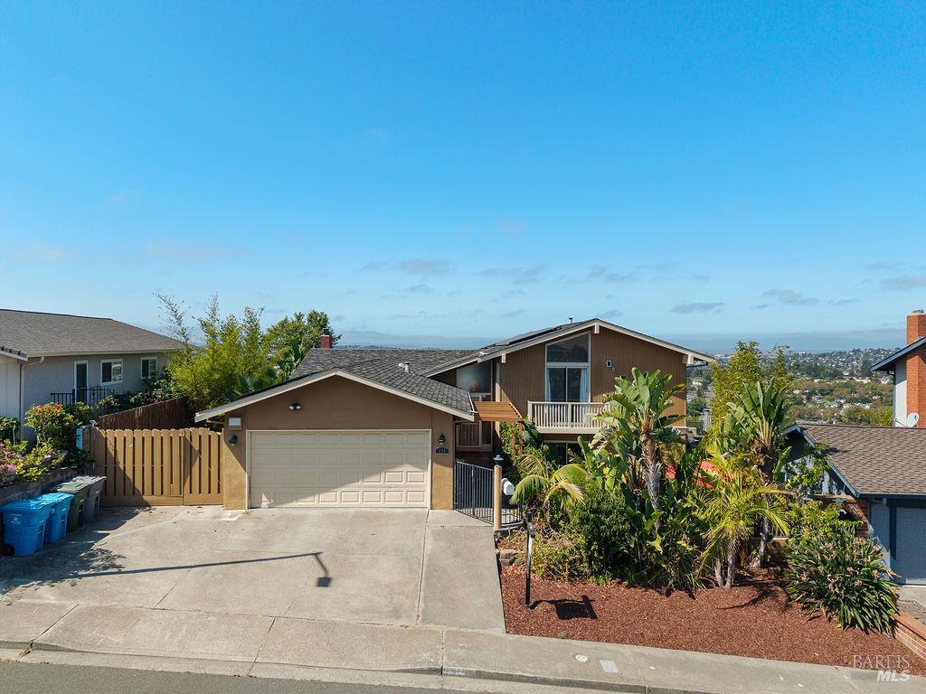 MLS #326068296 image #0
