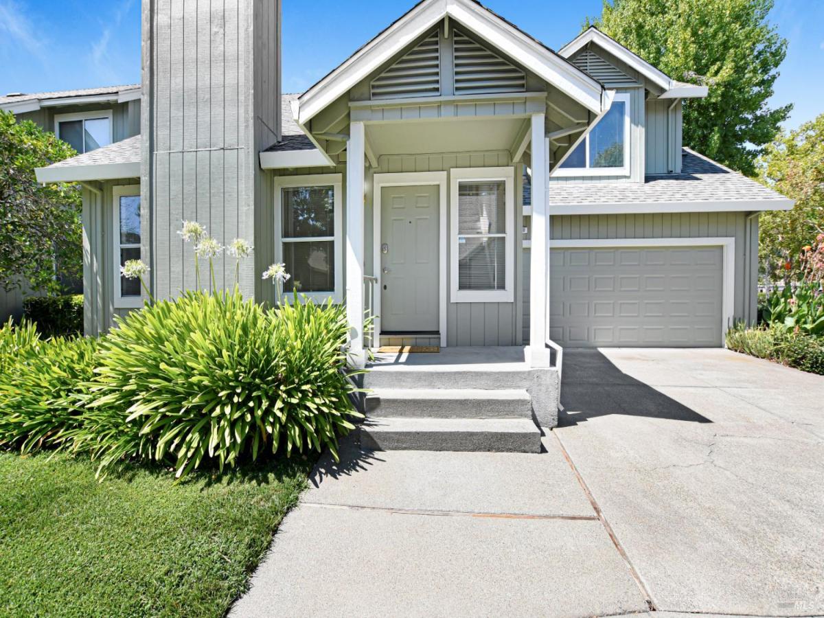 MLS #326068897 image #0