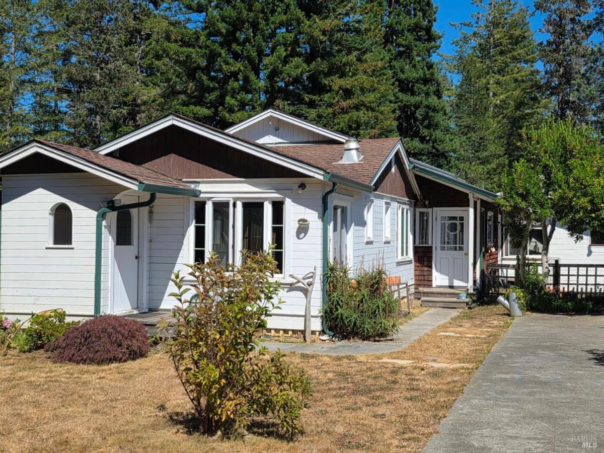 MLS #326068921 image #0