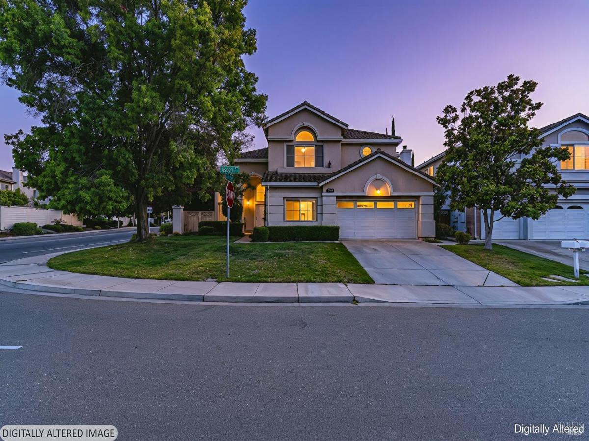 MLS #326068935 image #0