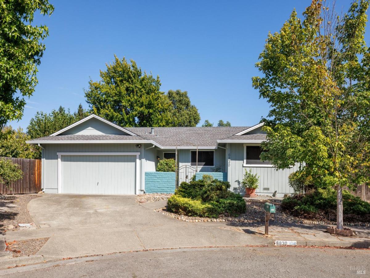 MLS #326069863 image #0