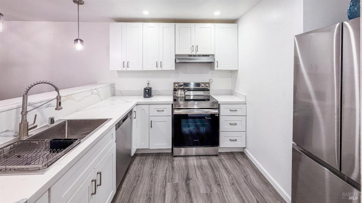 MLS #326070779 image #0