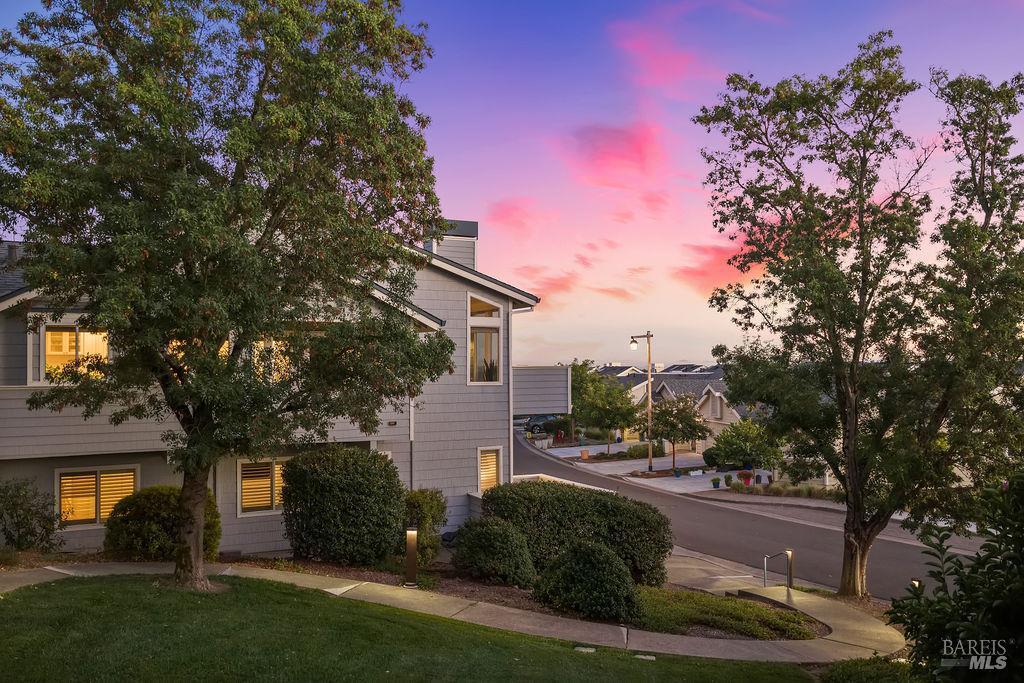 MLS #326076122 image #0