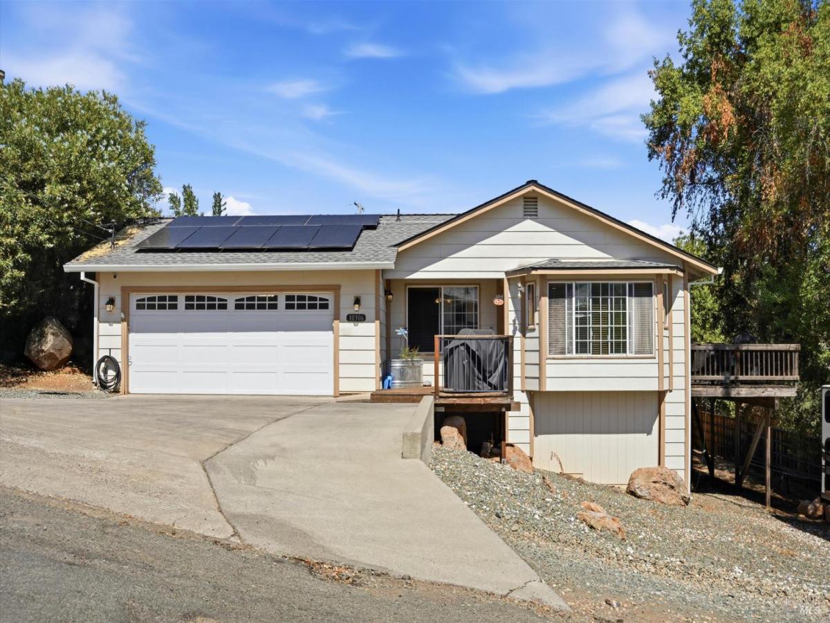 MLS #326076726 image #0