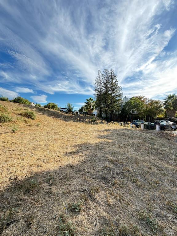 MLS #326077260 image #0