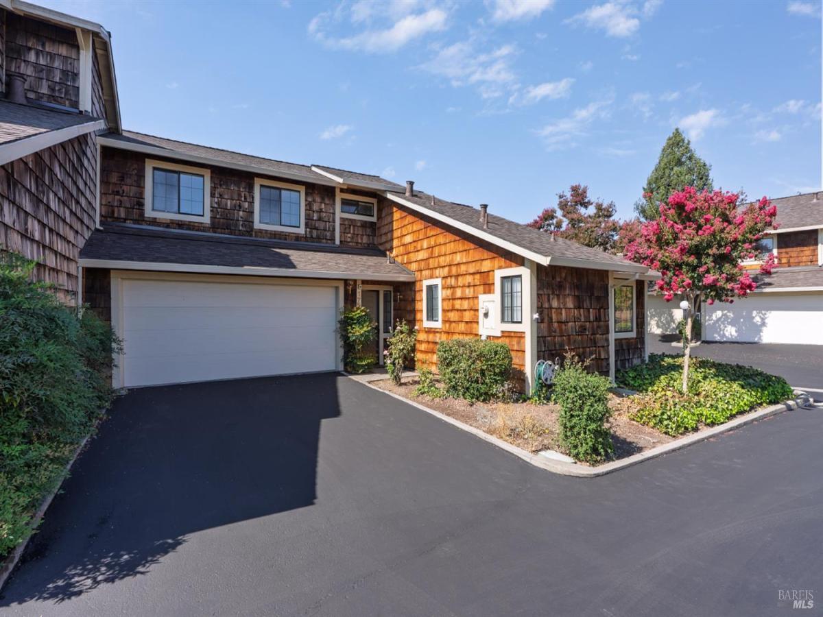MLS #326077859 image #0