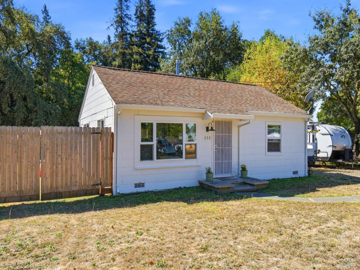 MLS #326077872 image #0