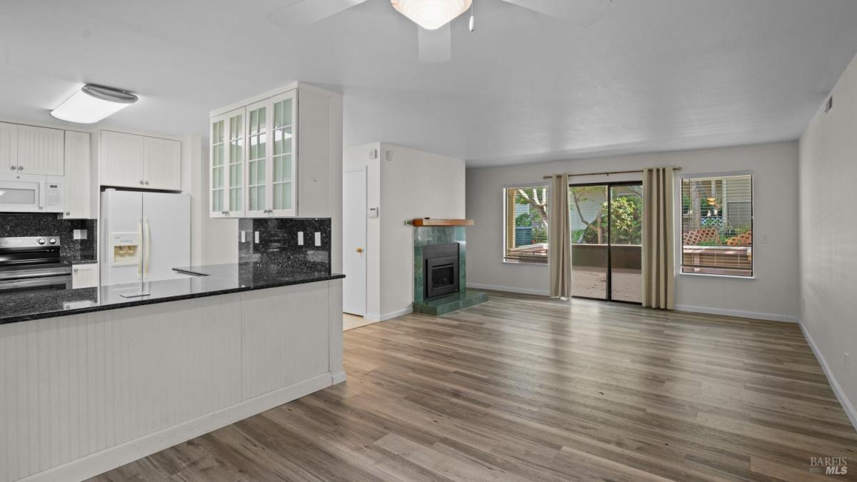 MLS #326078020 image #0