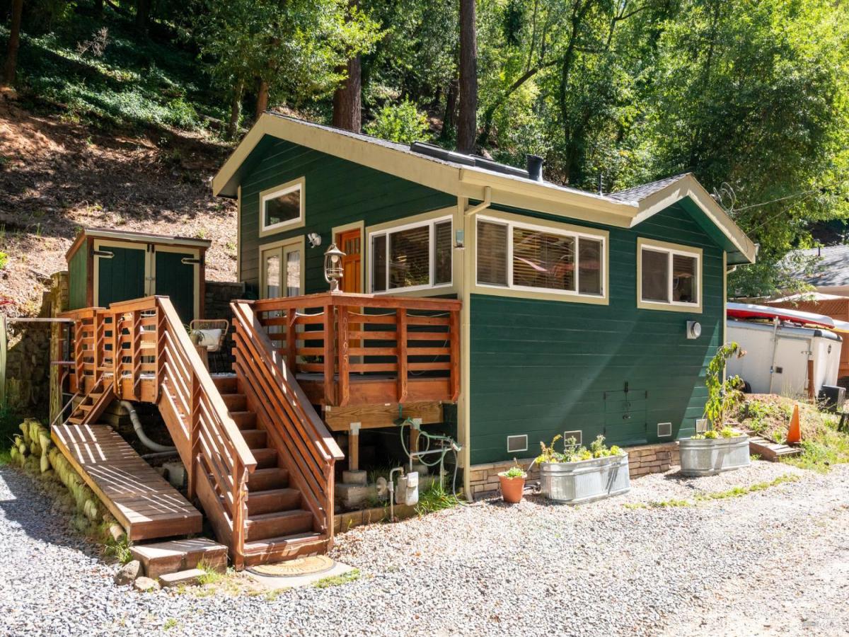 MLS #326078397 image #0