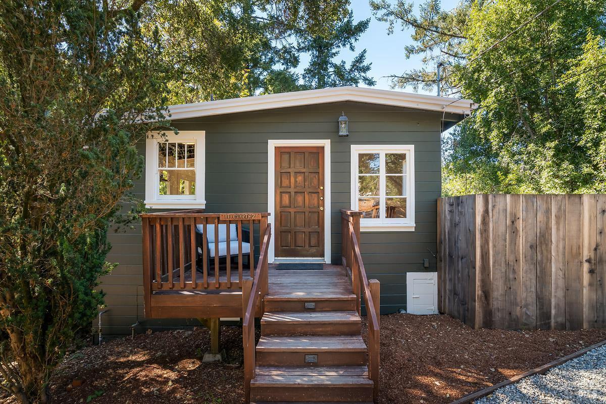 MLS #326079898 image #0