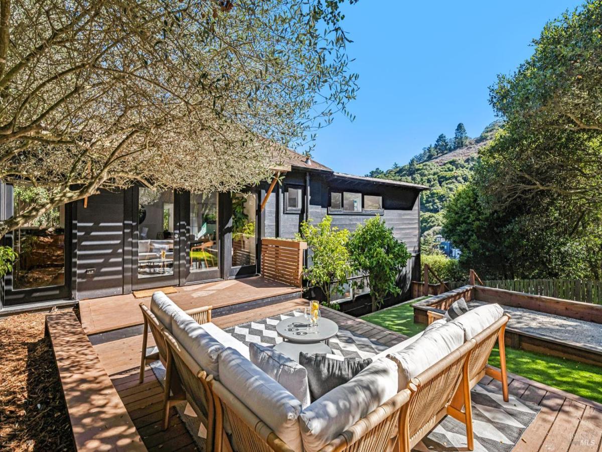 MLS #326081155 image #0