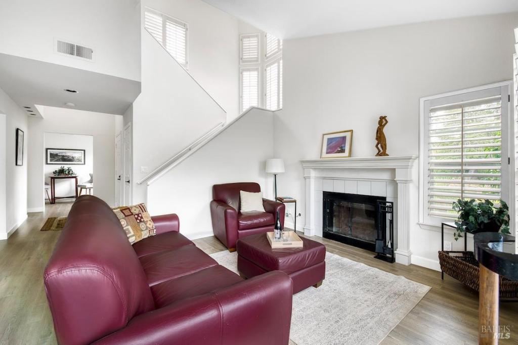 MLS #326081465 image #0