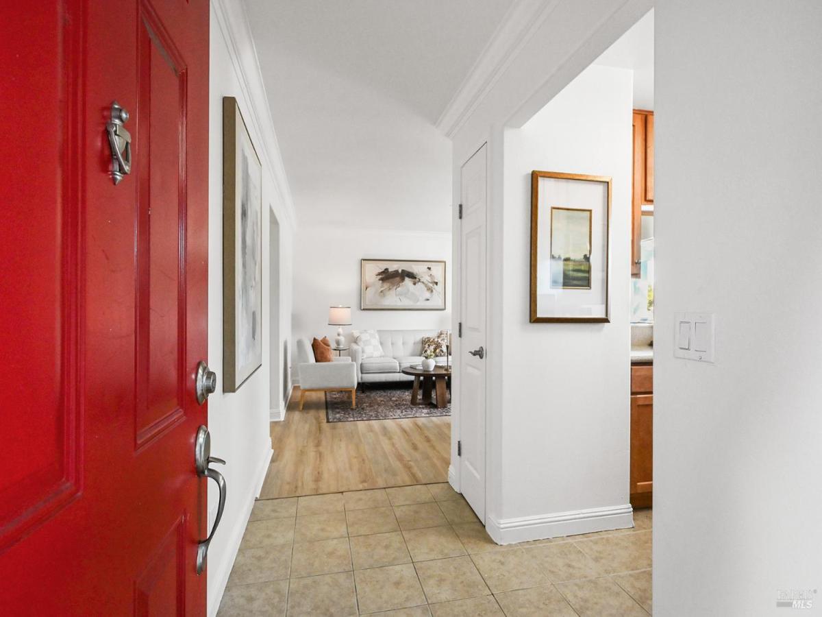 MLS #326081492 image #0