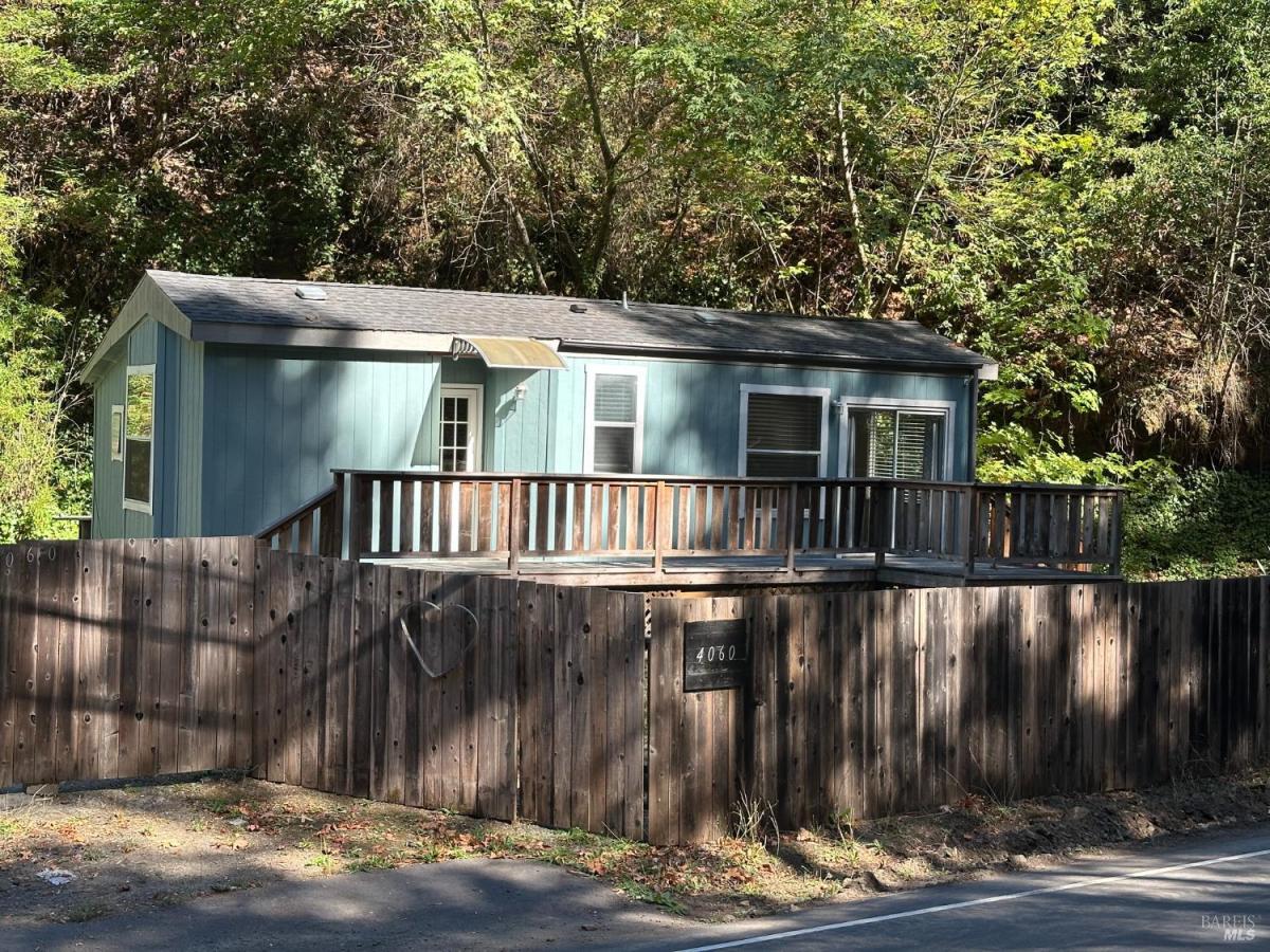 MLS #326081693 image #0