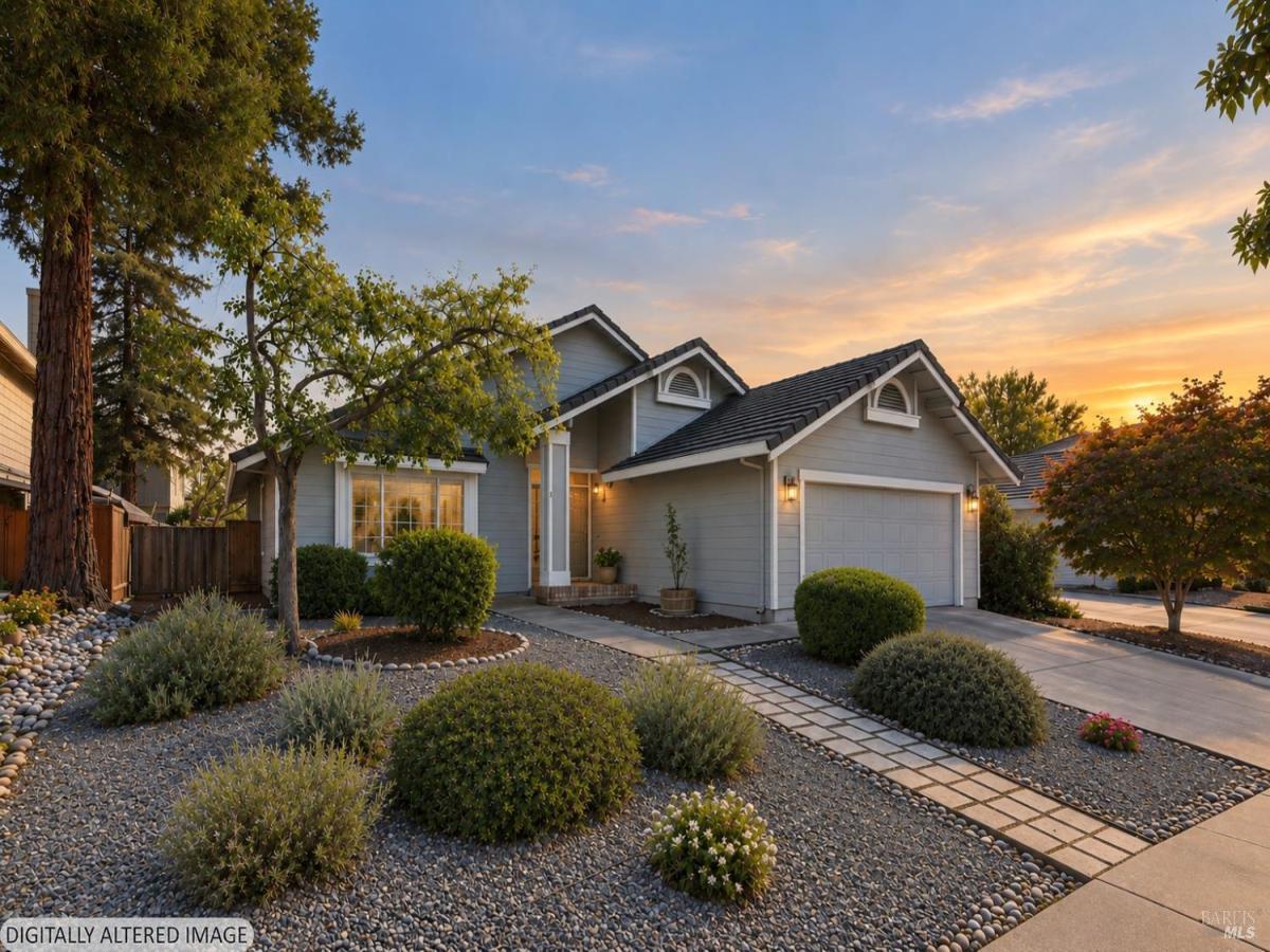MLS #326082648 image #0