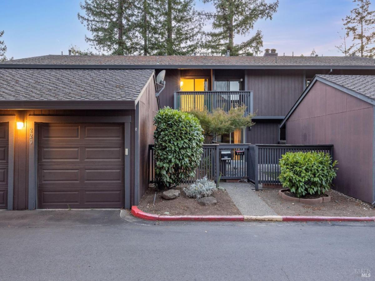 MLS #326082839 image #0