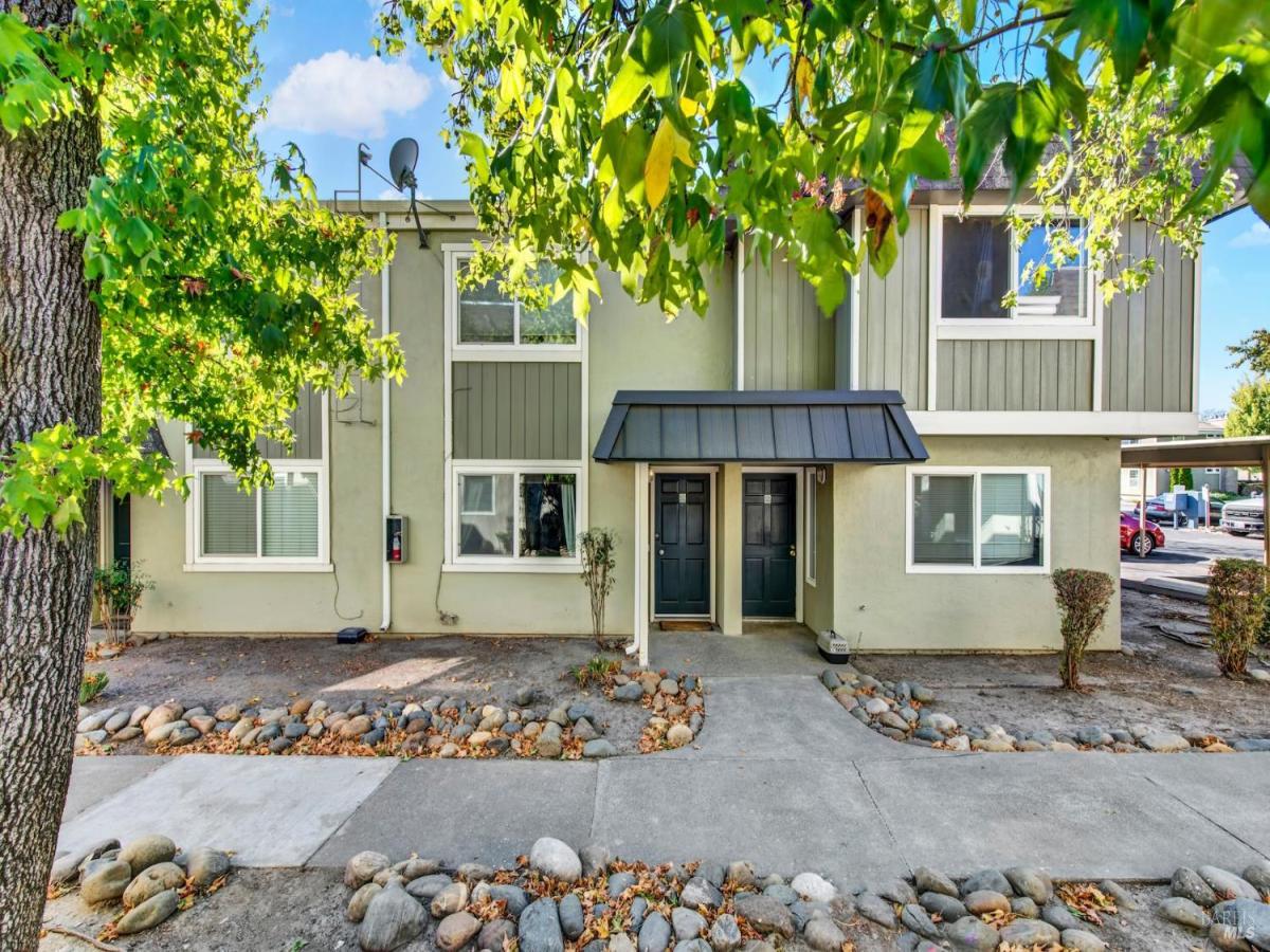MLS #326084299 image #0