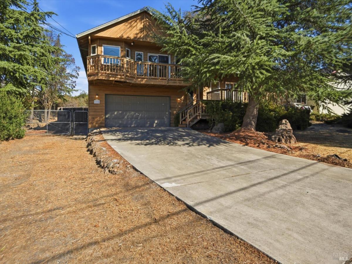 MLS #326084737 image #0