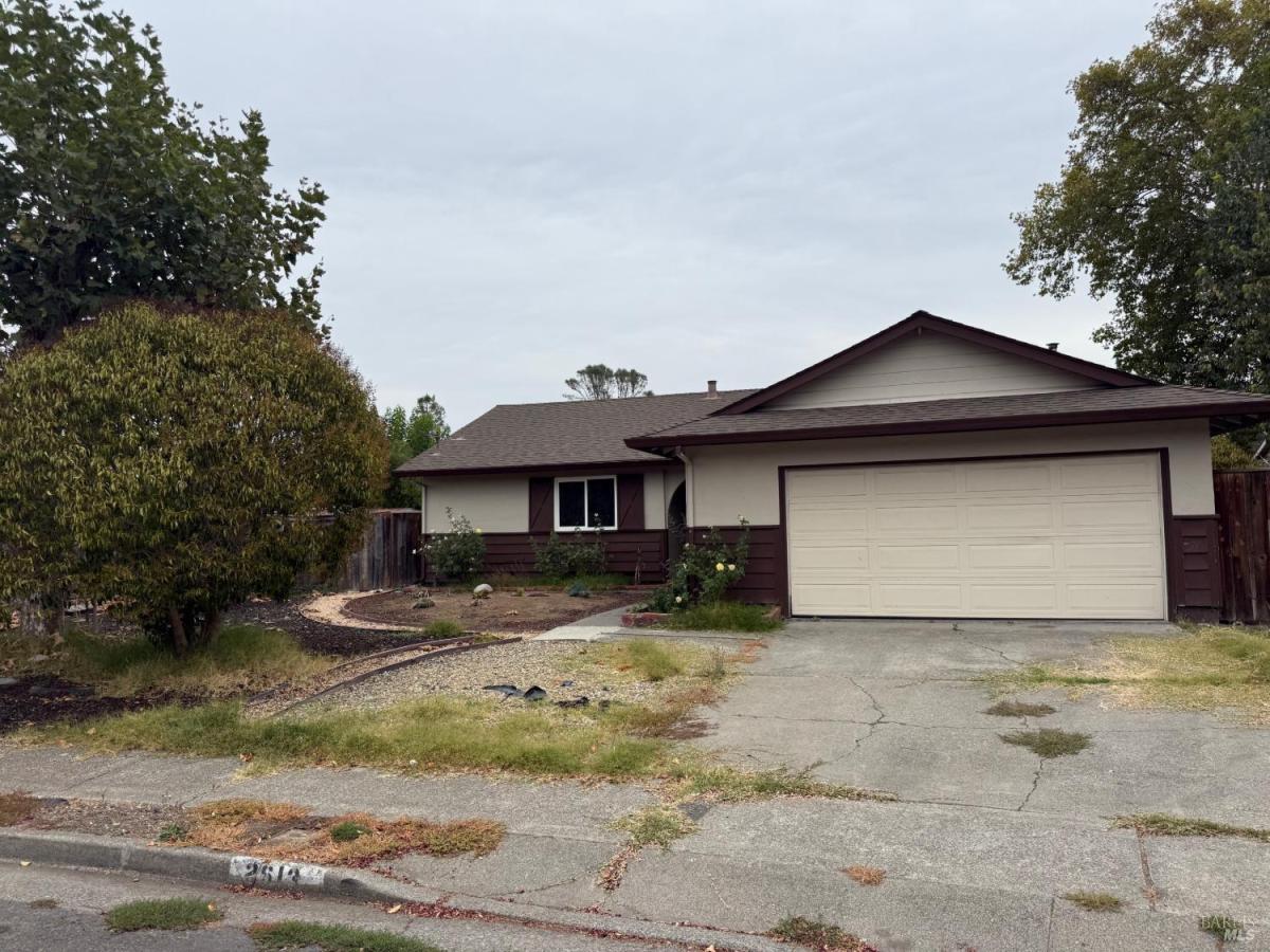 MLS #326086547 image #0
