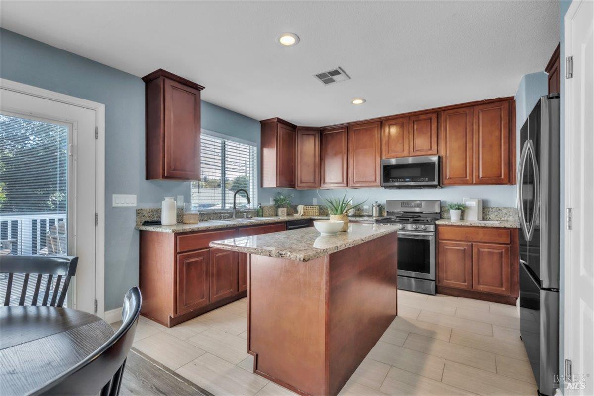 MLS #326086979 image #0