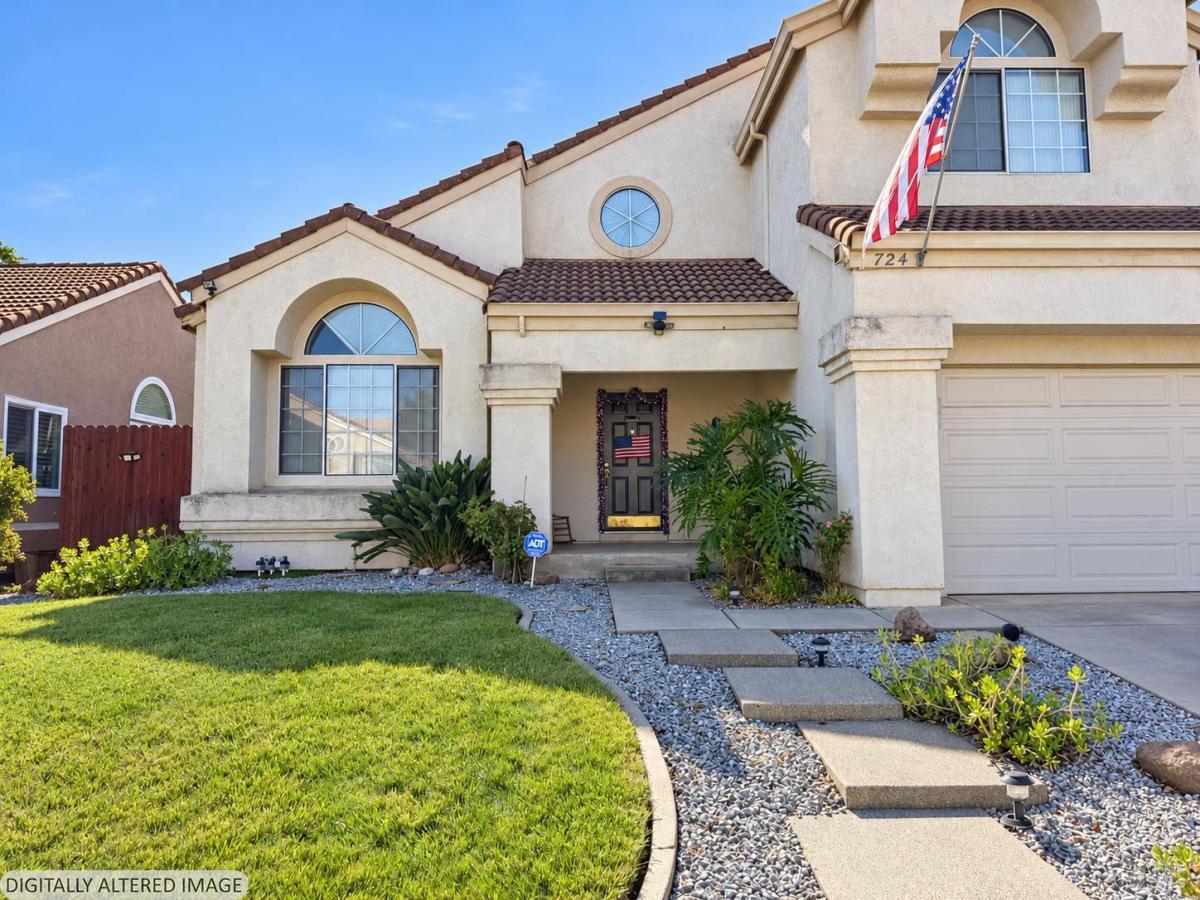 MLS #326087725 image #0