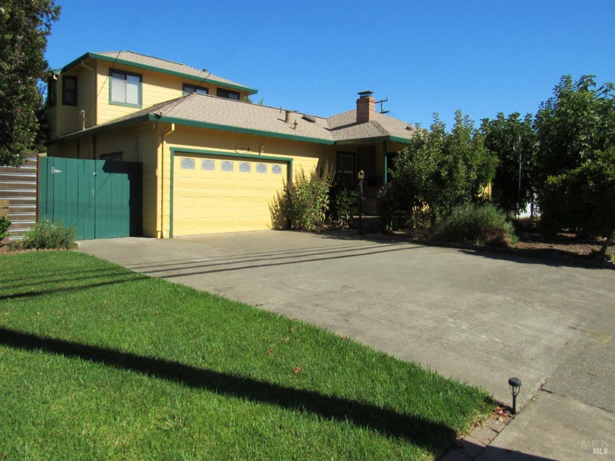 MLS #326088017 image #0