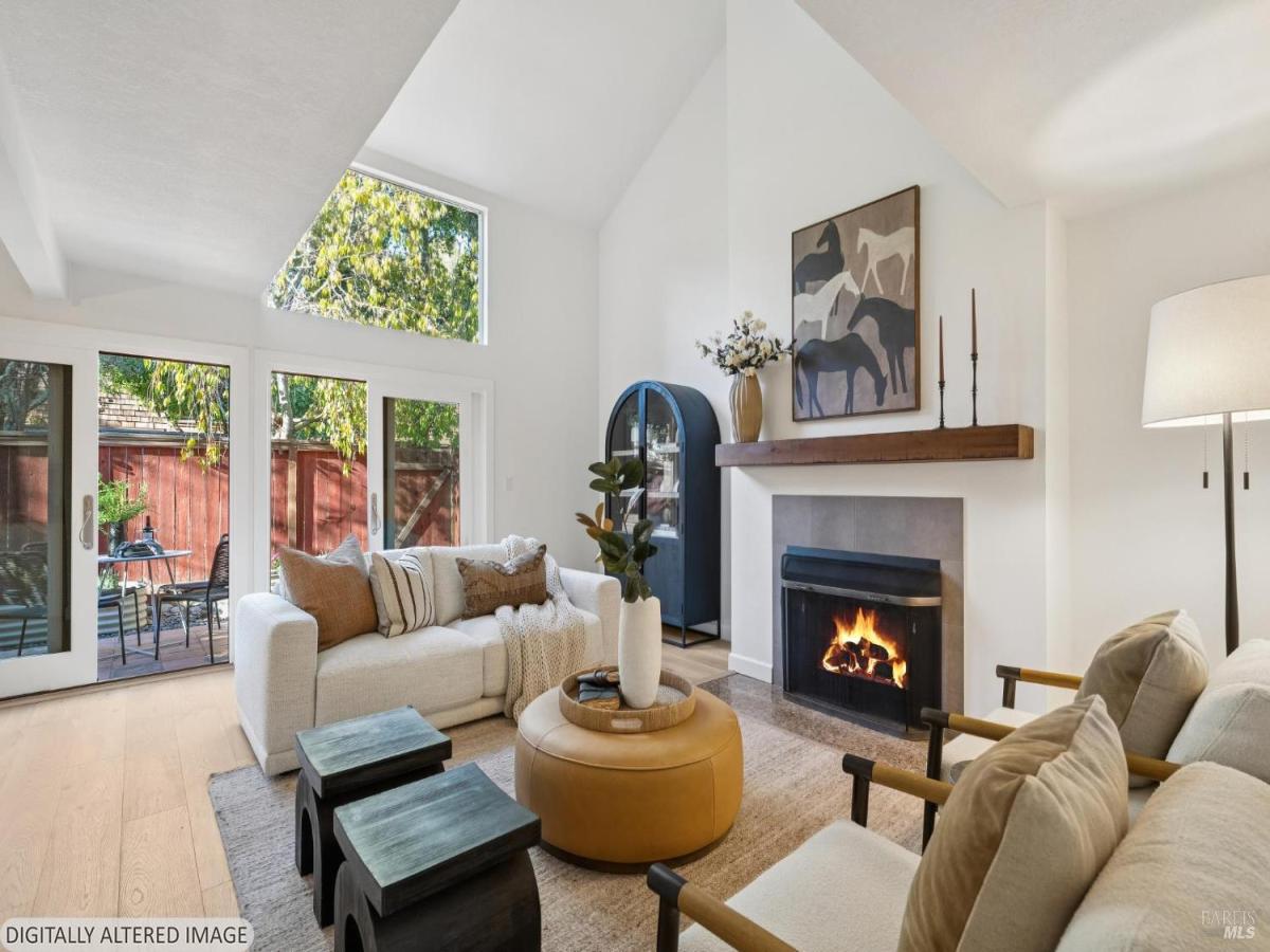 MLS #326088079 image #0