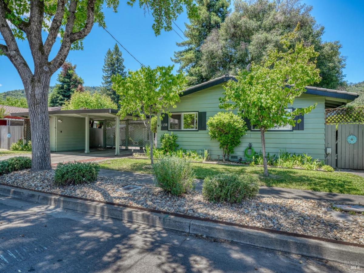 MLS #326089086 image #0
