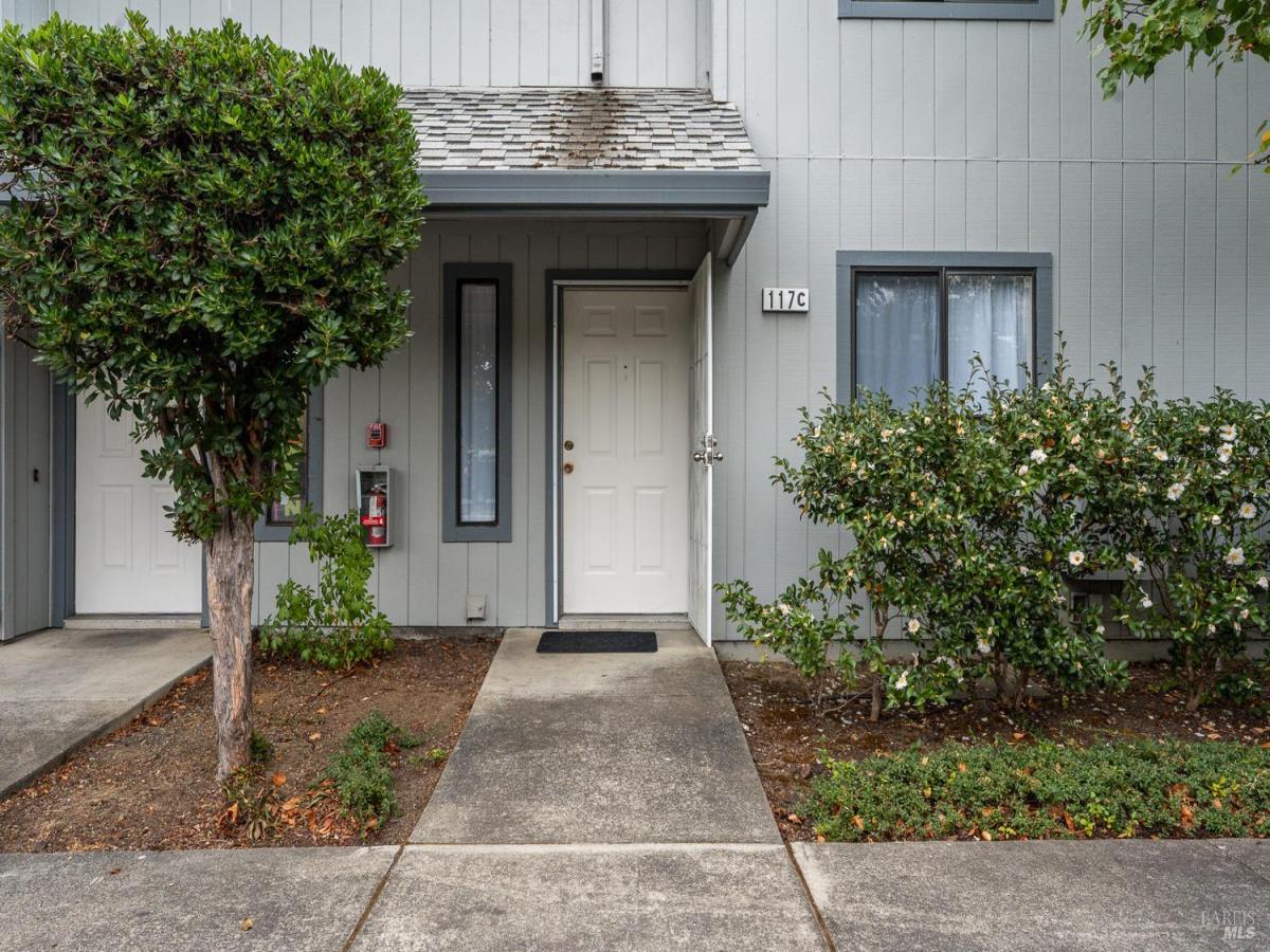 MLS #326089830 image #0