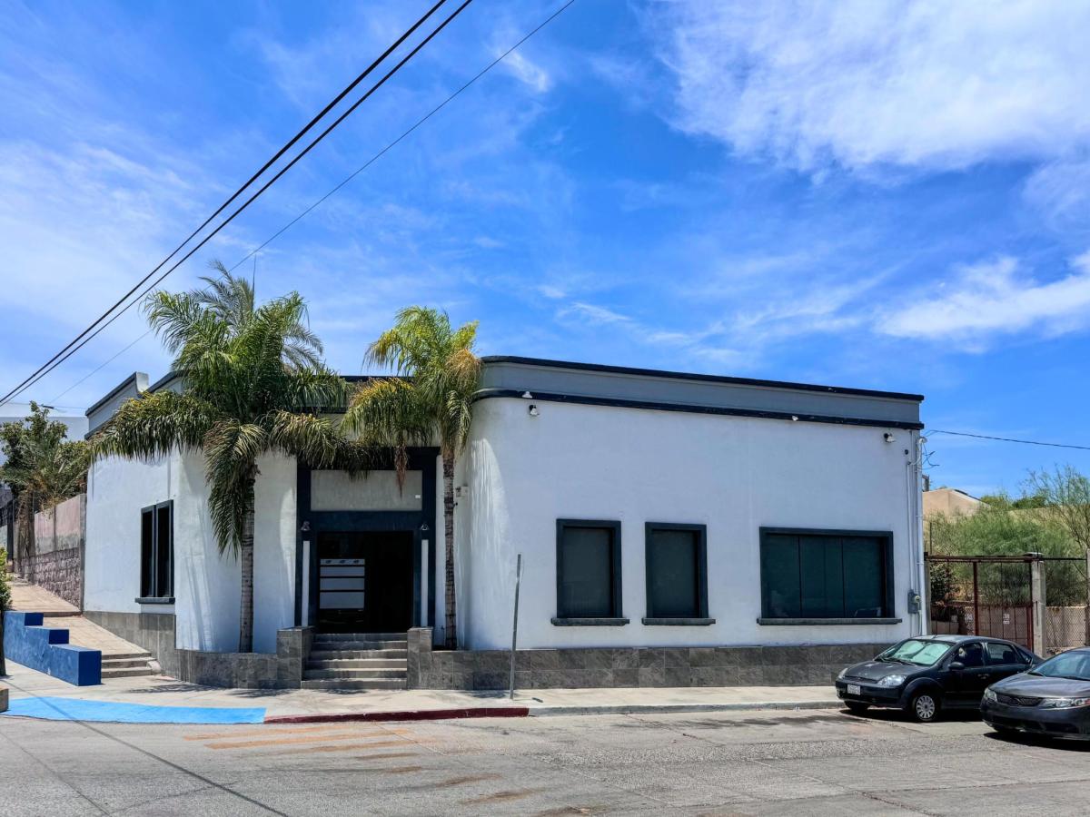 MLS #23-2244 image #0