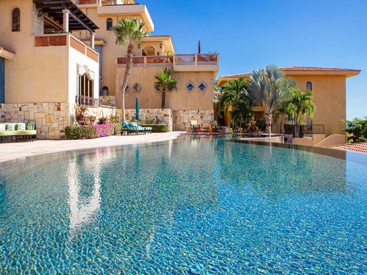 MLS #23-447 image #0