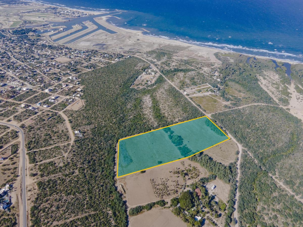 MLS #23-4742 image #0