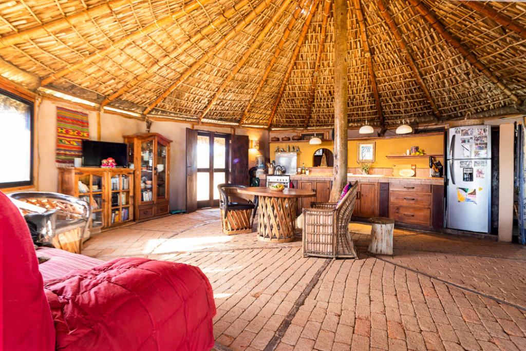 MLS #24-1402 image #0