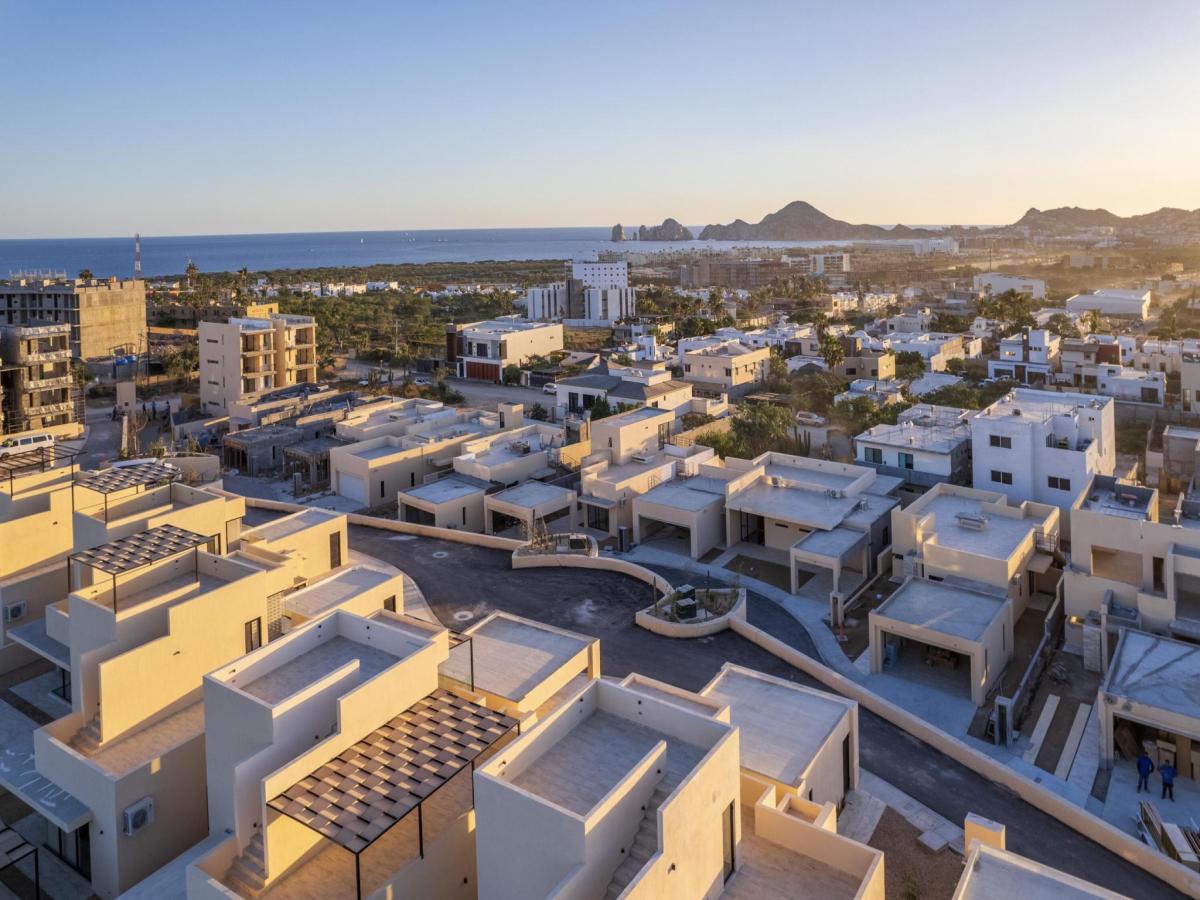 Vistana Lot 16 Cabo Corridor BCS MLS #24-15 41 MLS #24-15 image #0