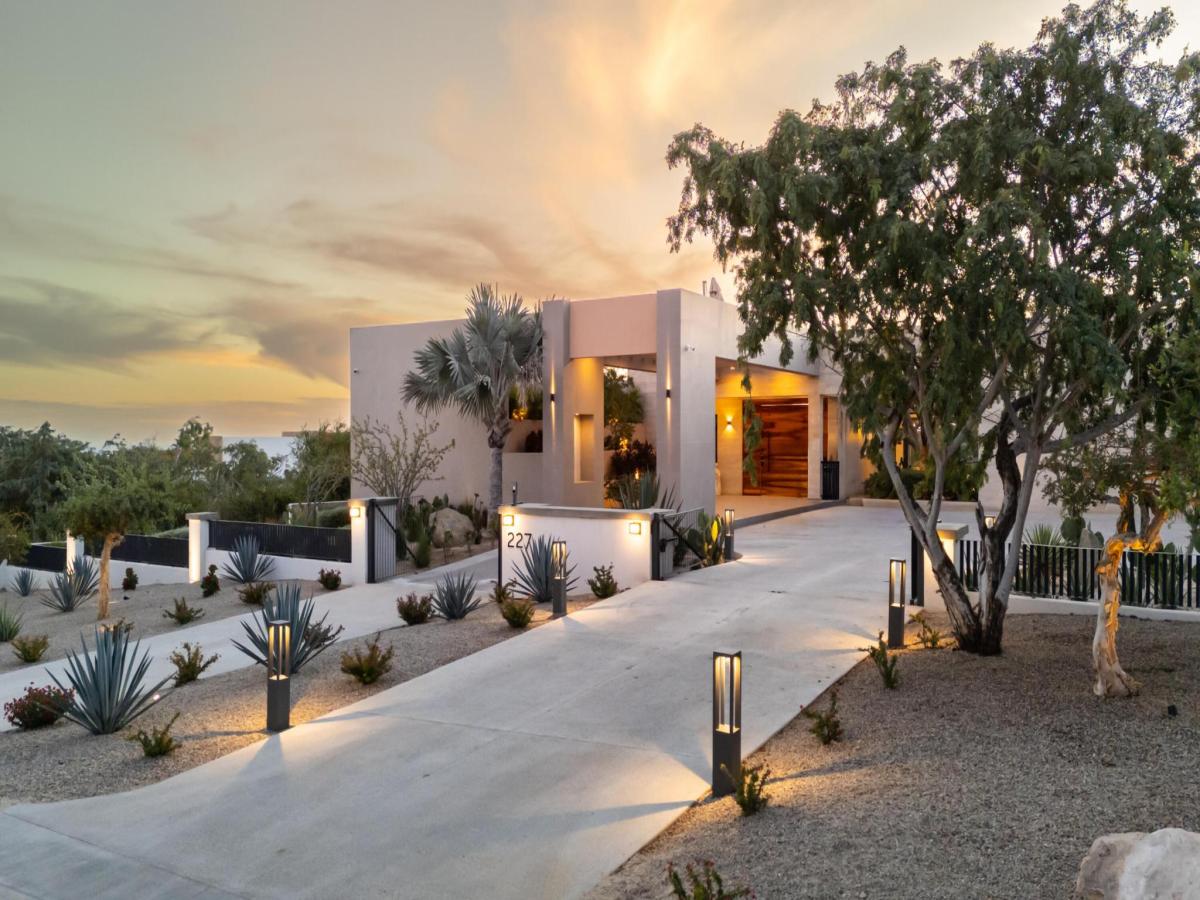 MLS #24-1912 image #0