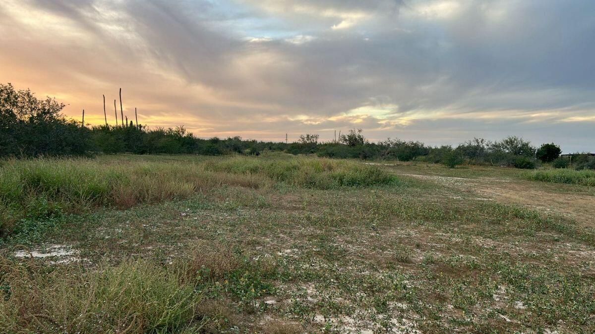 TERRENO AEROPUERTO La Paz BCS MLS #24-2024 37 MLS #24-2024 image #0