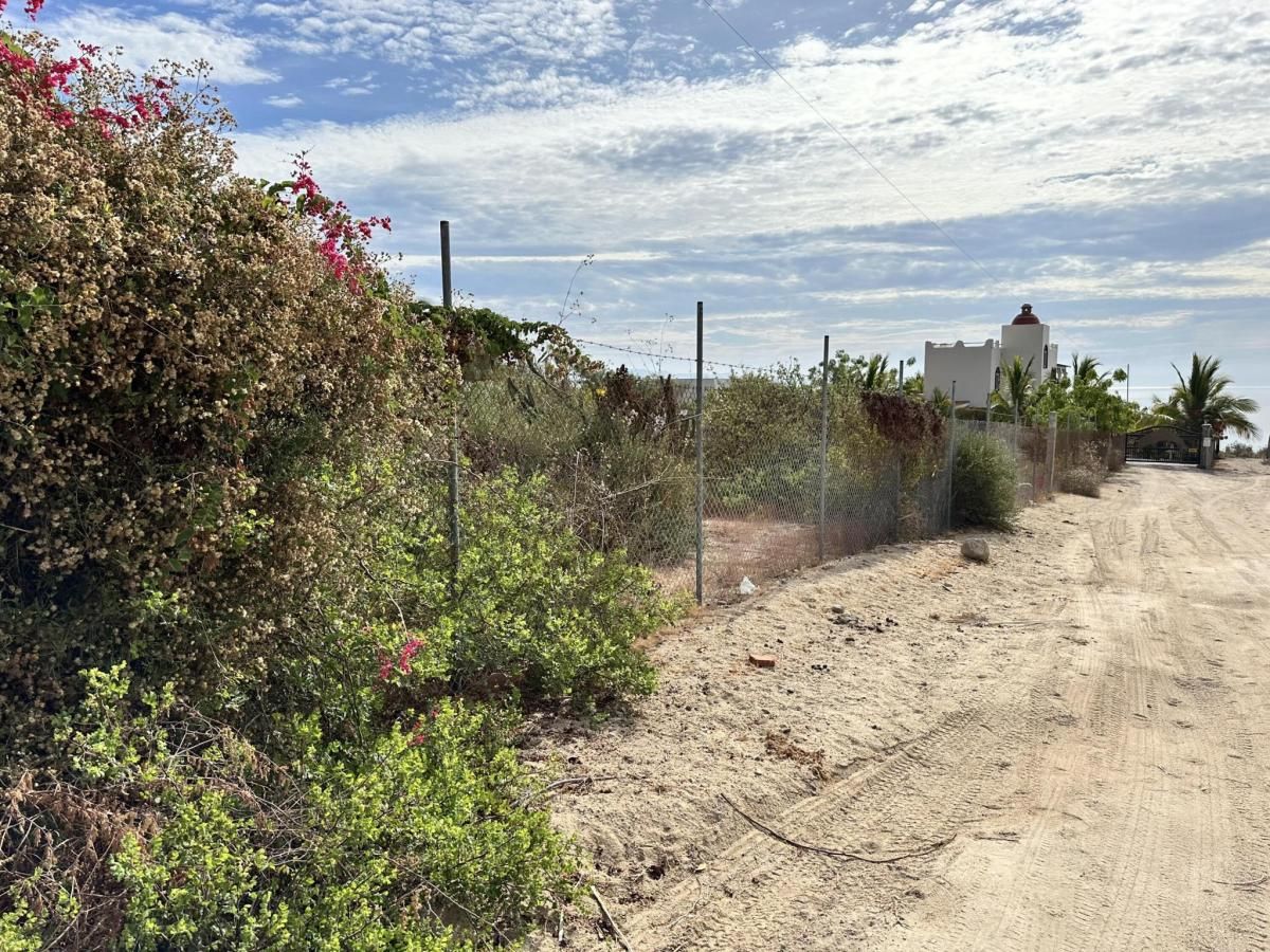 Lote Comercial en la Carretera La Paz BCS MLS #24-2715 41 MLS #24-2715 image #0
