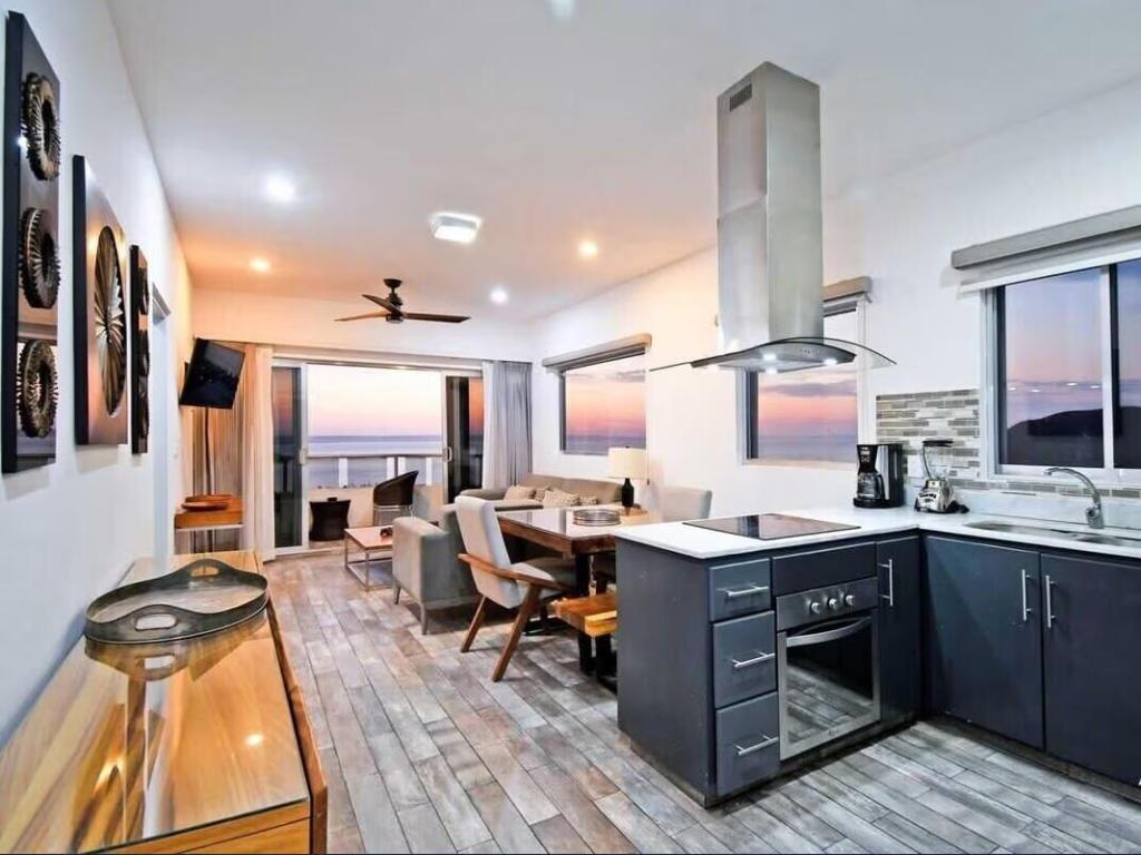 128 FRANCISCO DE ULLOA PENTHOUSE 1 TORRES CANTERA La Paz BCS MLS #24-2846 41 MLS #24-2846 image #0