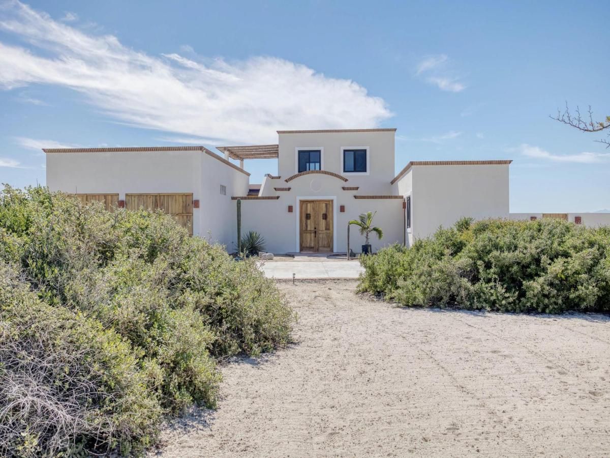 MLS #24-5682 image #0