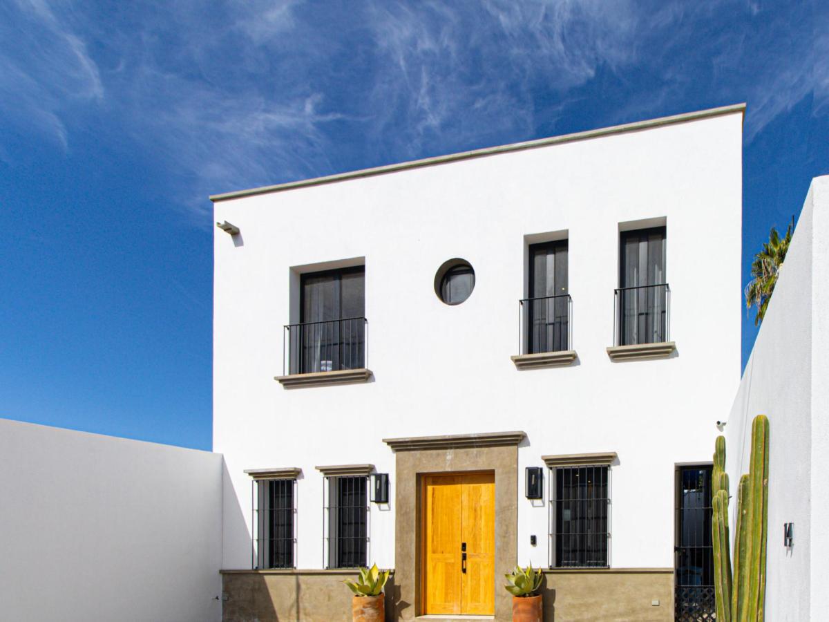 MLS #24-5782 image #0