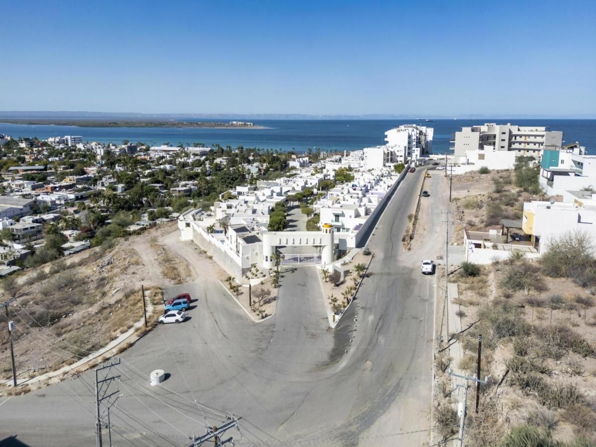 MLS #24-5985 image #0