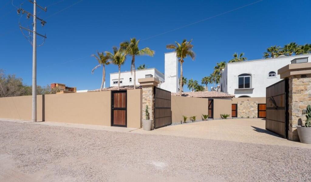 12 Calle Privada Jesuitas Luxury Beachfront Costa Loreto Loreto BCS MLS #25-1433 17 MLS #25-1433 image #0