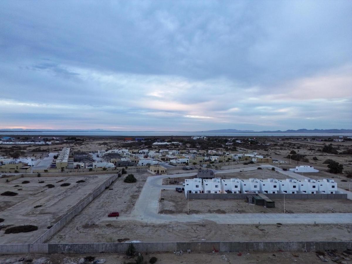 MLS #25-2030 image #0