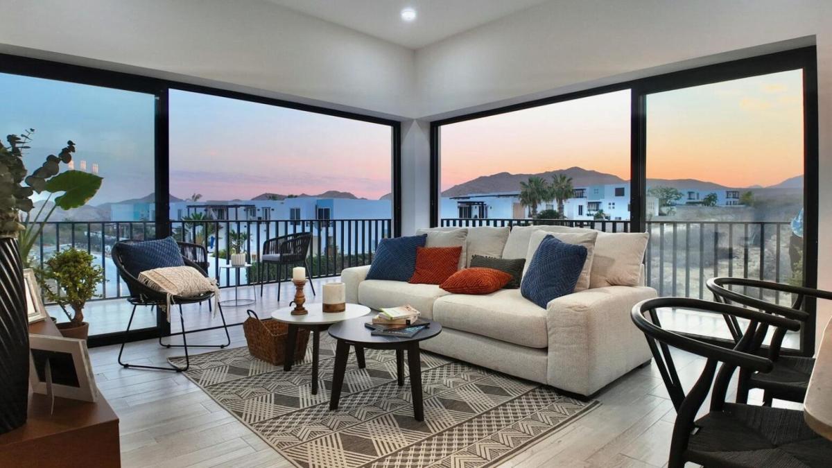 MLS #25-2191 image #0